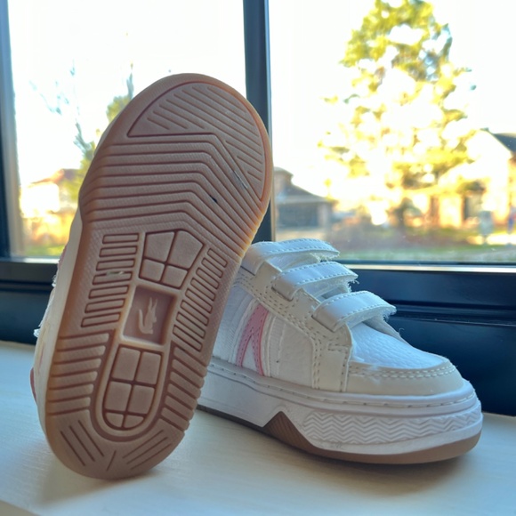Lacoste Size 5 Toddler sneakers - Picture 4 of 4